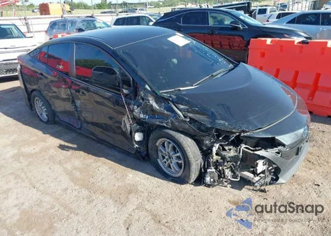 2021 Toyota Prius Prime Limited z USA, uszkodzony, nr VIN JTDKAMFP5M3195132